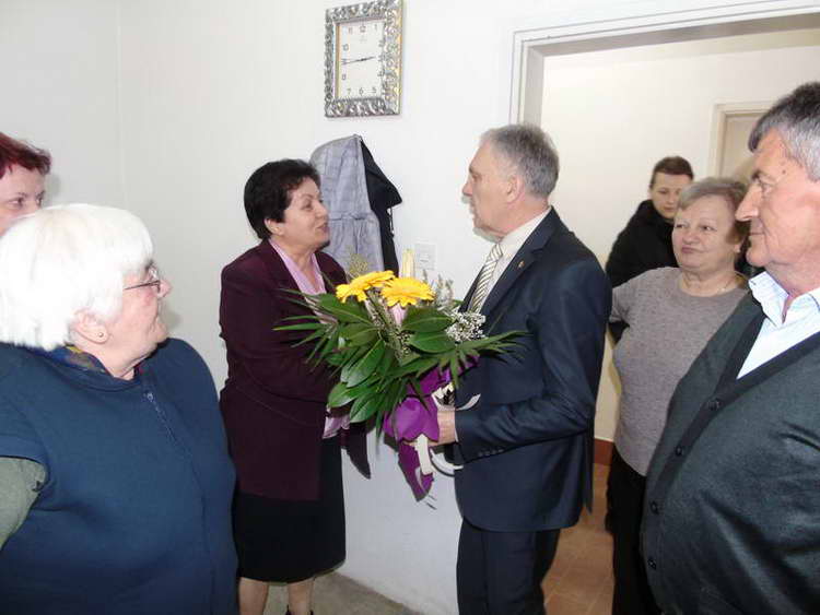 Дружба на пензионерките од „Рид“ и домот „Спиро Забрчанец“ во пресрет на „8-ми Март“