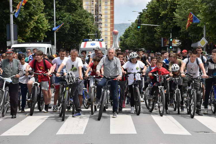 Во Прилеп се одржа традиционалната манифестација „Сите на велосипед“