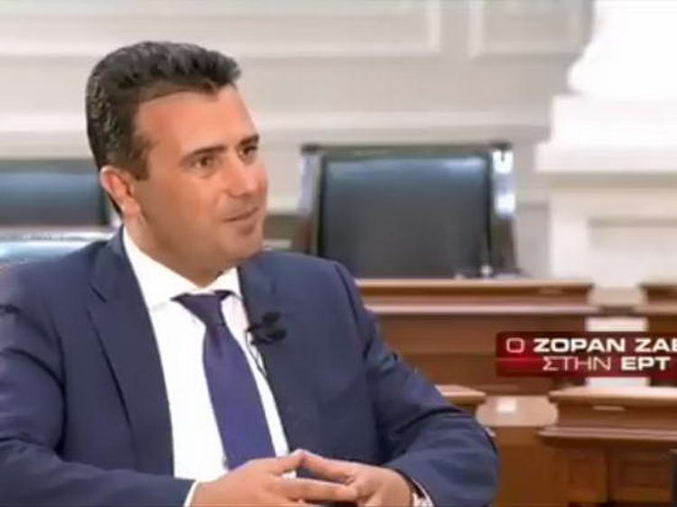 „Дали сте за ЕУ и НАТО поддржувајќи го името Северна Македонија“, e можно прашање вели Заев