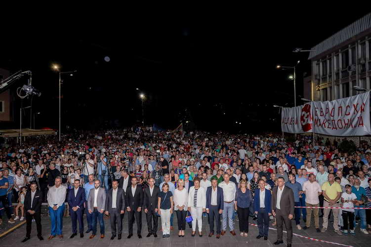 Премиерот Заев од Штип: На референдумот ја заокружуваме нашата одлука за европска Македонија