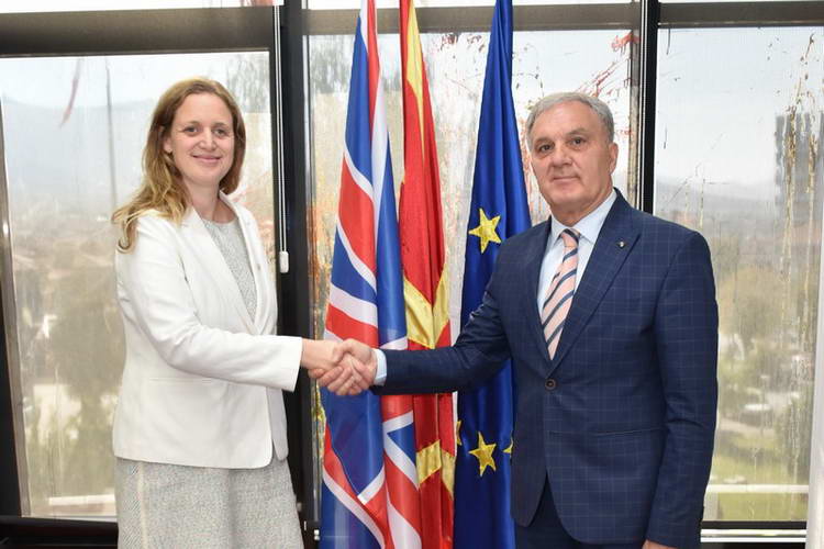 Градоначалникот Јованоски и британската амбасадорка Галовеј разговараа за актуелни општествено-политички прашања