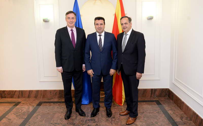 Средба на премиерот Заев со европратениците Мекалистер и Флекенштајн