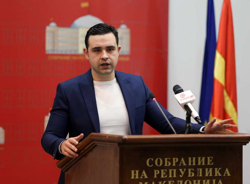 Костадинов: Дебакл на Мицкоски, само 20 пратеници од ВМРО-ДПМНЕ ја поддржаа интерпелацијата на Димитров