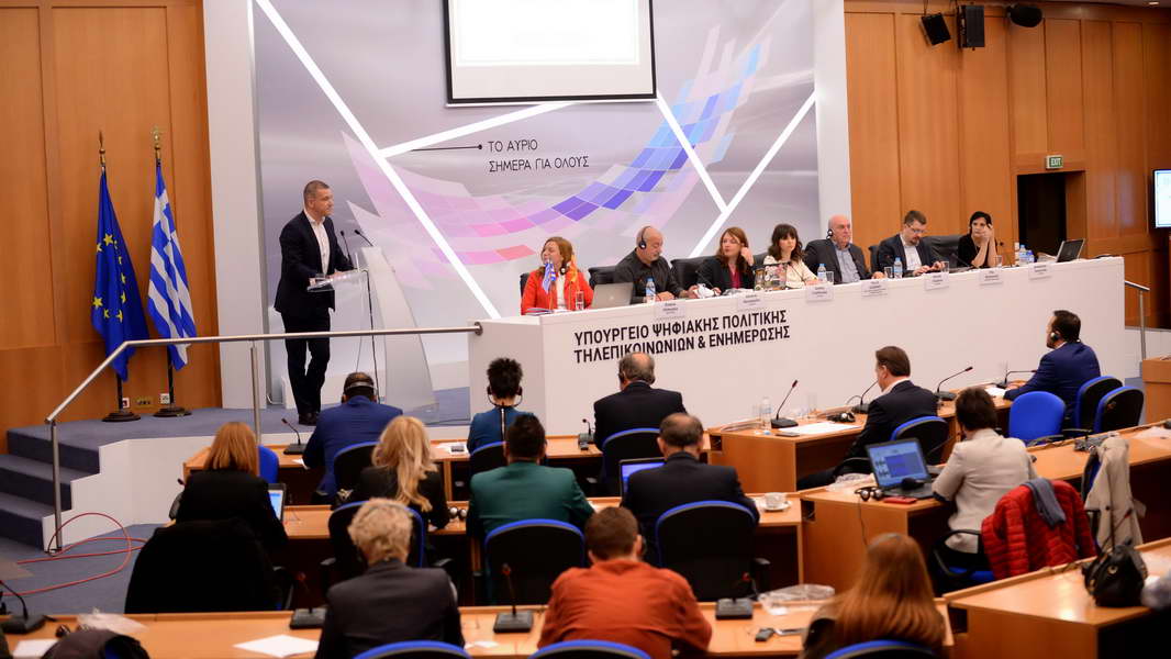 Министрите Манчевски и Поповски се обратија на конференцијата на тема: „Лажни вести за Договорот од Преспа“