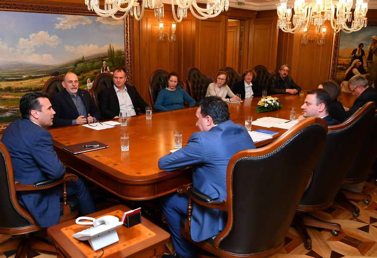 Заев: Да се почитува одлуката на в.д градоначалникот и на охридските советници за запирање на градбата во Лагадин