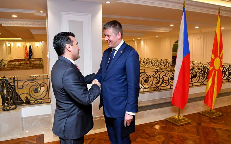 Средба на премиерот Заев со чешкиот министер за надворешни работи, Петричек