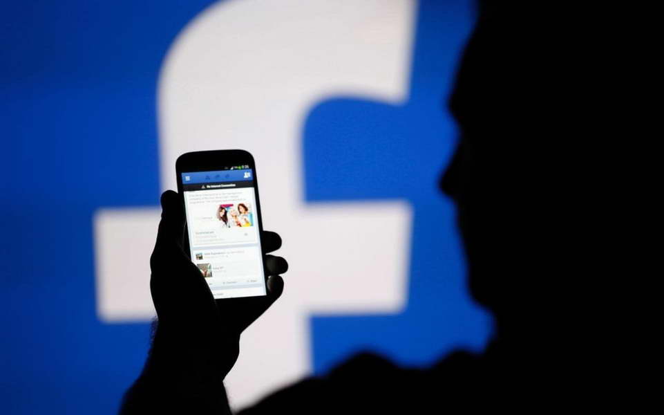 Фејсбук избришал илјадници профили од Македонија, Косово, Русија и Иран