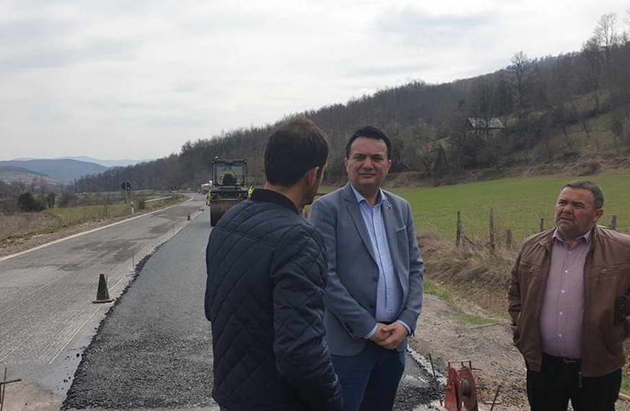 Сугарески: 8 милиони евра за реконструкција на патот од Гостивар до Кичево