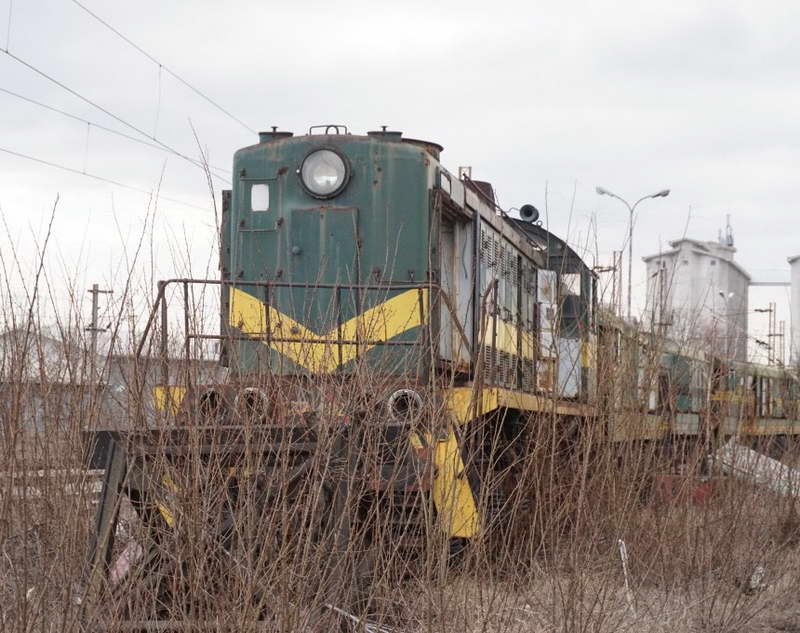 Подемот и падот на железницата – за три децении за 12 пати намалено патувањето со воз (видео)