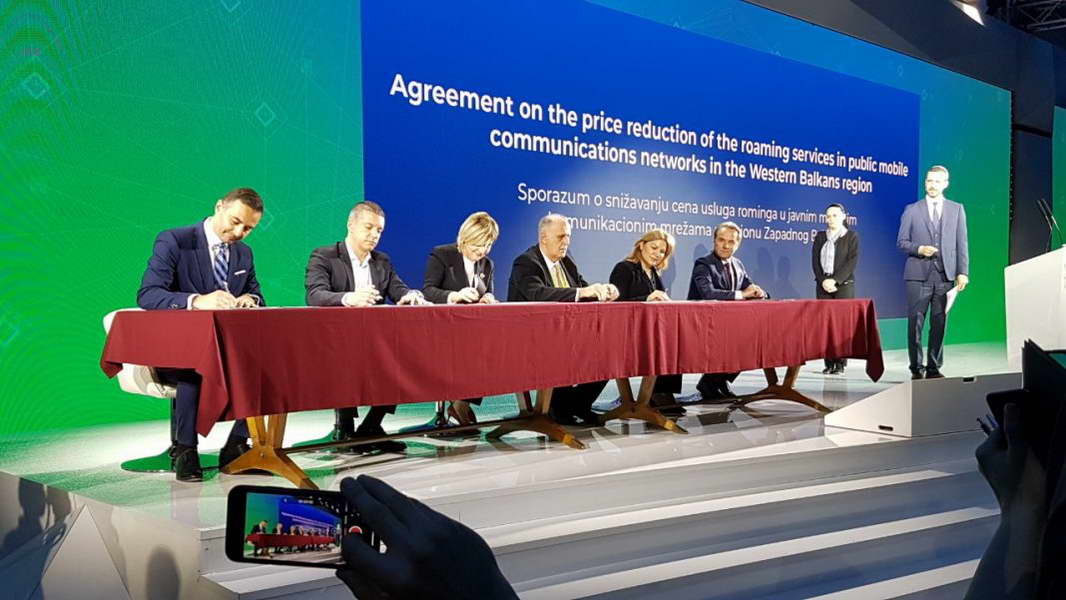 Потпишан регионалeн Договор за роамингот, до јули 2021 треба да се укине