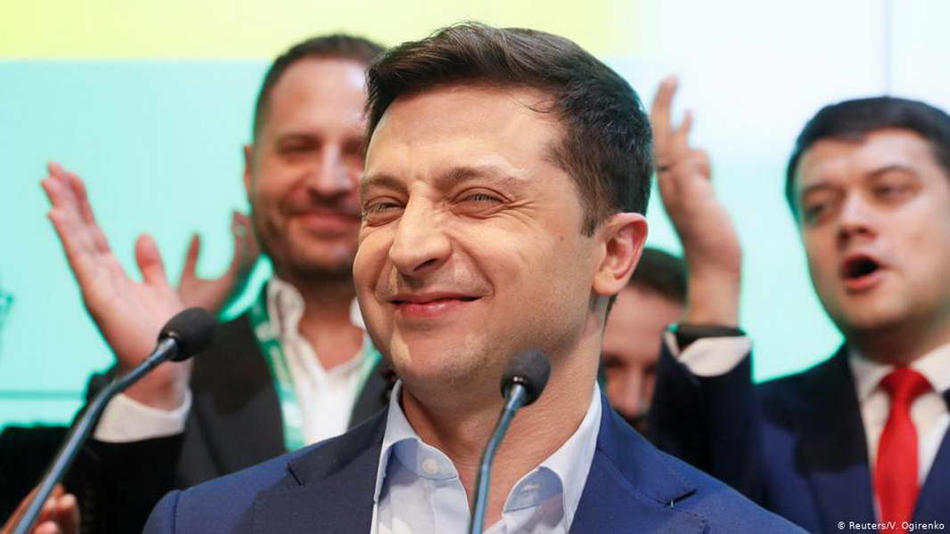 Украина избра нов почеток со комичар