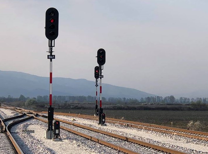 Првиот патнички воз успешно ја тестираше пругата Битола – Кременица