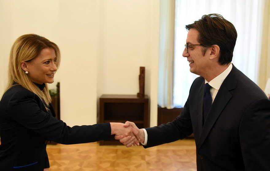 Претседателот Пендаровски ги прими акредитивните писма на новоименуваната амбасадорка на Црна Гора, Марија Петровиќ