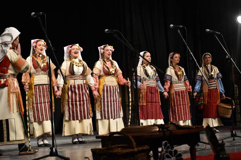 Свечено отворен јубилејниот 45. Фестивал на народни инструменти и песни „Пеце Атанасовски“