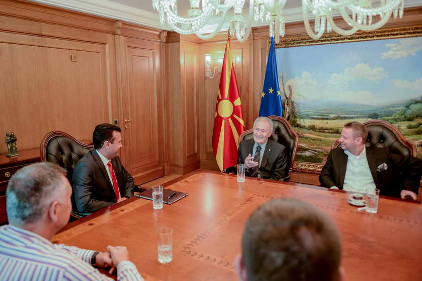 Премиерот Заев се сретна со претседателот на Светската ракометна федерација, Мустафа