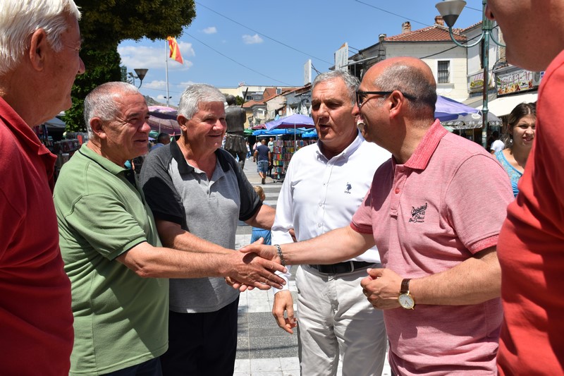 Министерот Димковски во посета на општина Прилеп