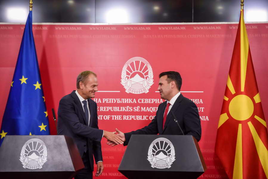 Заев и Туск на заедничка прес-конференција: Северна Македонија направи сè што можеше, на ред се лидерите на ЕУ (видео)