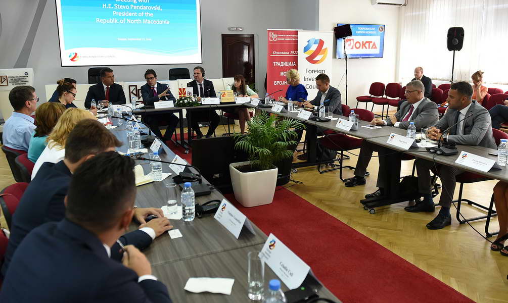 Претседателот Пендаровски на средба со претставници на Советот на странски инвеститори