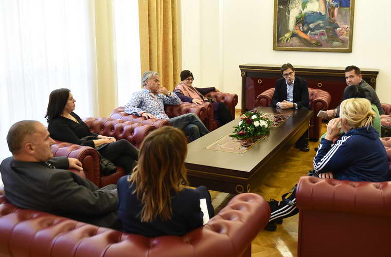 Средба на Претседателот Пендаровски со претставници на иницијативата „Стоп за извршителите“