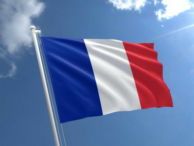 Аргументите за француското „не“ и натаму во магла