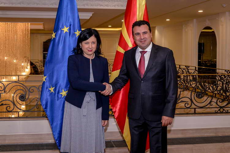Средба на Заев со еврокомесарката за правда Јоурова: Македонија покажа добри резултати во борбата против корупцијата