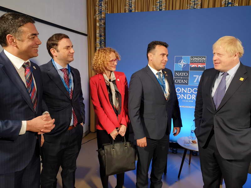 Премиерот Заев на средба со премиерот на Обединетото Кралство Џонсон: Односите меѓу двете земји се зајакнуваат