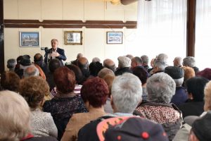 Средба на градоначалникот Јованоски со пензионерите