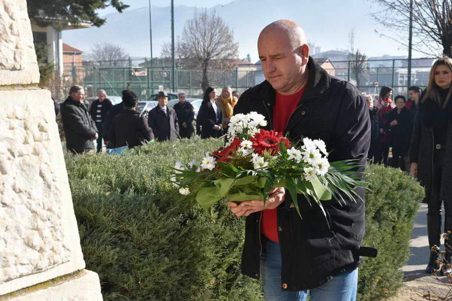 Прилепската Гимназија „Мирче Ацев“ го одбележа патрониот празник