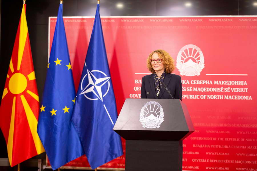 Министерката за одбрана Радмила Шекеринска: Со ратификувањето на Северноатланскиот договор ставивме печат на нашето постоење како независна, суверена, стабилна и просперитетна држава