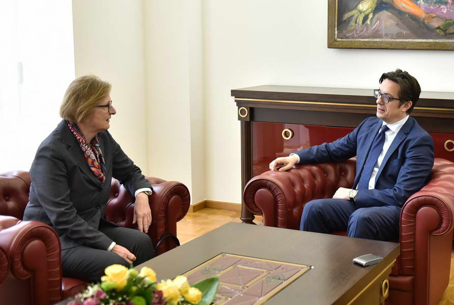 Претседателот Пендаровски на средба со германската директорка за ЈИЕ, Сузане Шутц
