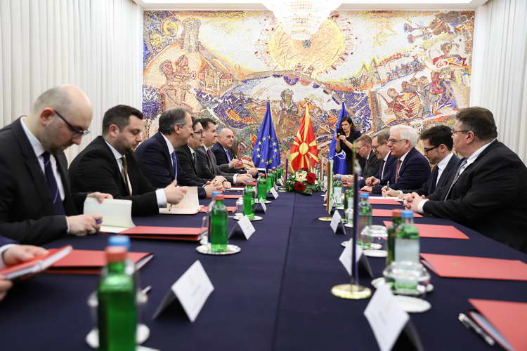 Пендаровски на средба со министри за надворешни работи на држави од групата „Пријатели на проширувањето“