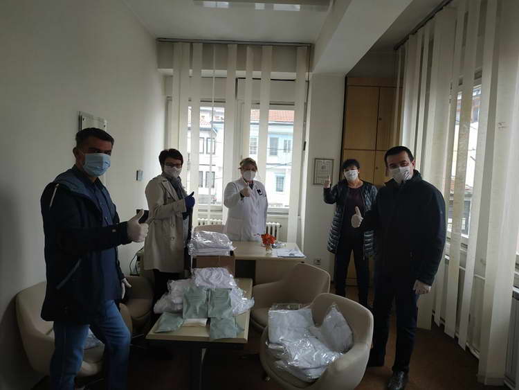 Крушевски советници донираа заштитна опрема за Здравствениот дом
