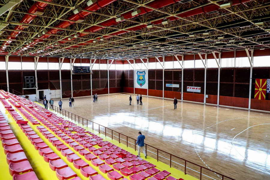 Со реконструкција на спортската сала, општина Ресен добива модерно место за рекреативно и професионално спортување