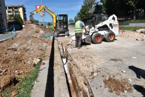 Јованоски: Во тек е изведбата на најголемиот инфраструктурен проект за асфалтирање на улици во населбата Точила