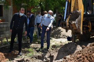Започна доградбата на канализационата мрежа во населеното место Големо Коњари