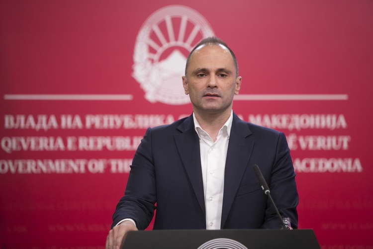 Филипче: Покрај борбата за вакцини се бориме и со лажните вести кои што ги шири ВМРО-ДПМНЕ
