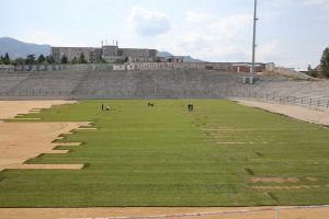 Со поставувањето на тревникот, започнаа завршните работи на прилепскиот храм на фудбалот, Градскиот стадион „Гоце Делчев“