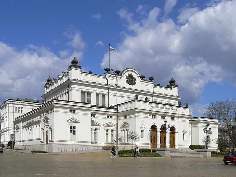 Во Бугарија парламентот ќе расправа за недоверба на владата на Борисов