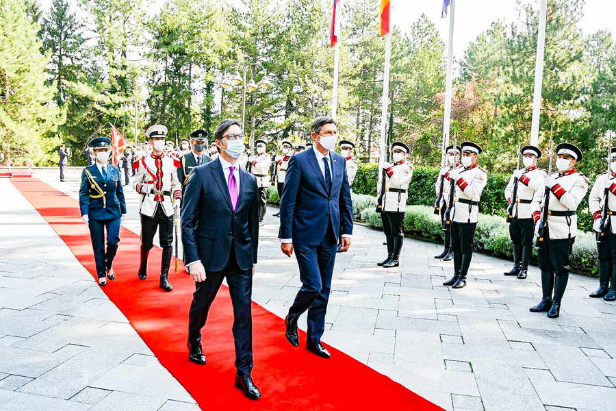 Претседателот Стево Пендаровски домаќин на словенечкиот претседател Борут Пахор