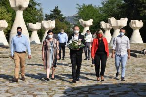 Со почитување на протоколите за заштита од коронавирусот, Општина Прилеп го одбележа Денот на независноста