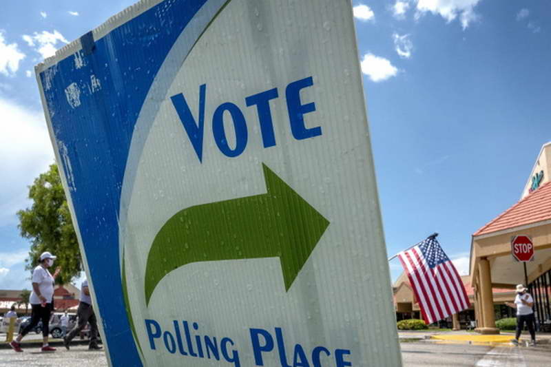 Над милион Американци веќе гласаа на претседателските избори