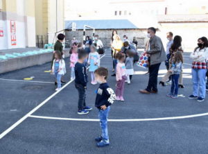 За 660 првачиња од општина Прилеп денеска започна првиот школски час