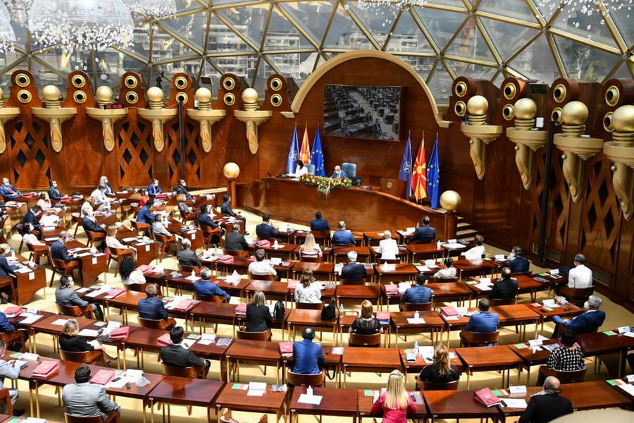 ВМРО-ДПМНЕ бара, СДСМ прифаќа пратениците да имаат само македонско државјанство