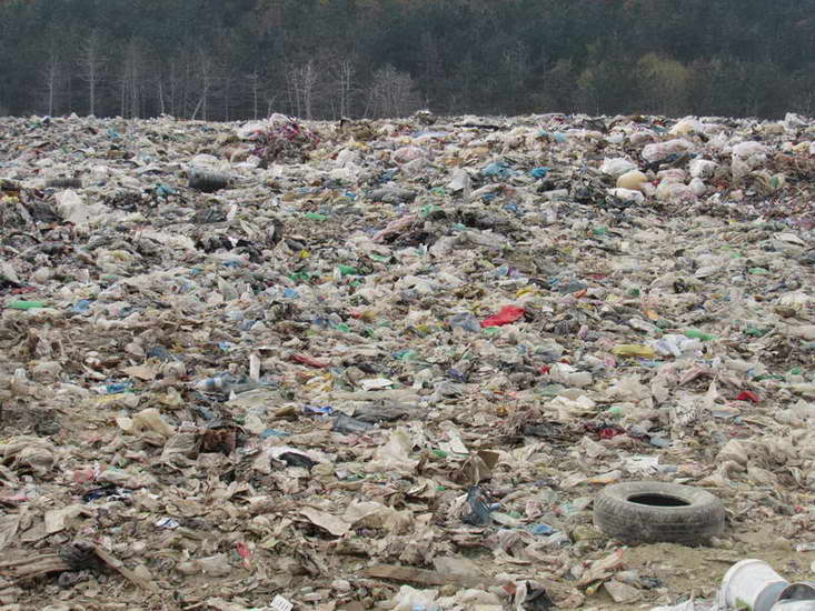 Час поскоро треба да се донесат законите за управување на отпадот