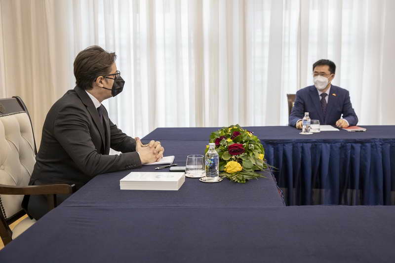 Средба на претседателот Пендаровски со амбасадорот на Народна Република Кина, Џанг Ѕуо