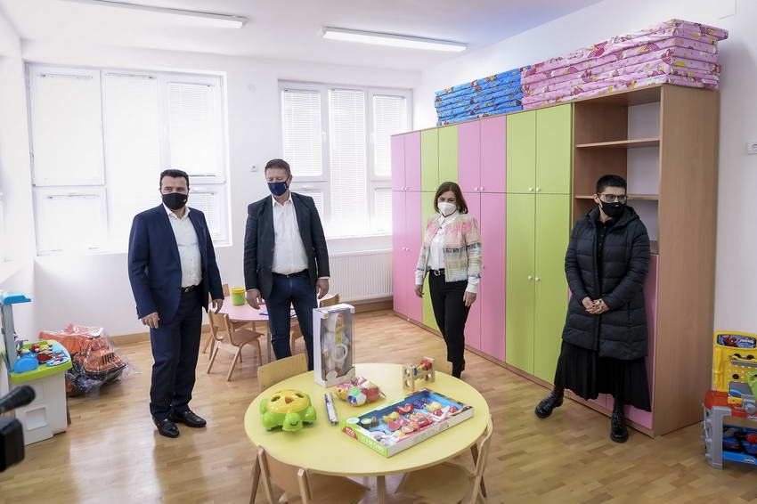 Заев и Шахпаска: Отворени се 9 нови градинки а до крајот на годината ќе се отворат уште 13 со вкупен капацитет за сместување на 1.384 деца