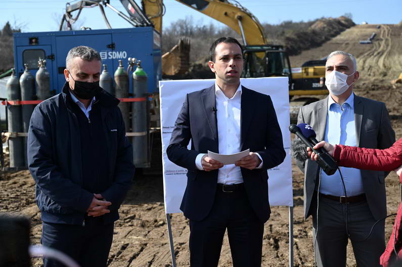 Бочварски-Реџепи: Оваа година завршува изградбата на магистралниот гасовод во Скопје