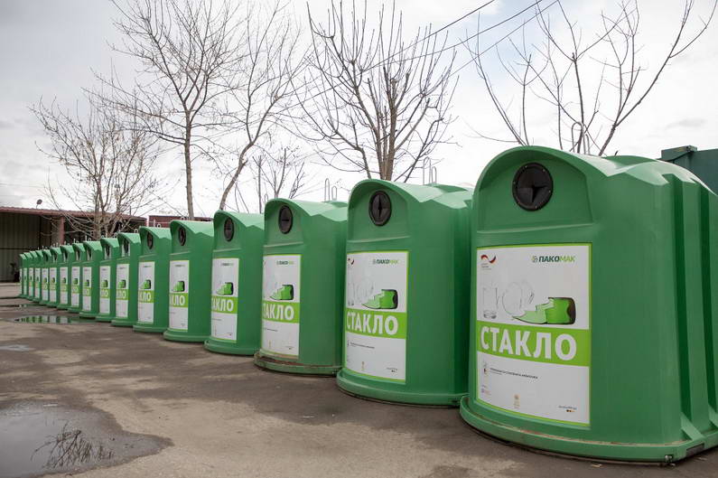 Со нови контејнери во Скопје, годинава ќе се зголемува селекцијата на стаклениот отпад за 20 отсто
