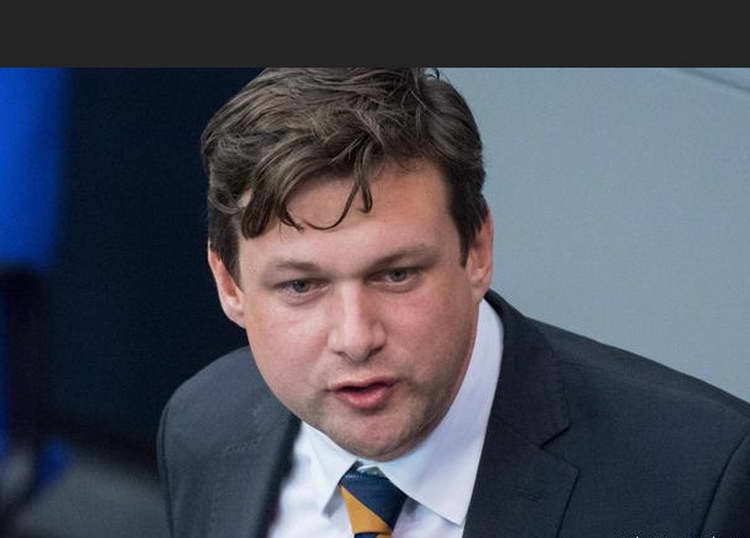 Германски пратеник поднесе оставка затоа што лобирал за Груевски