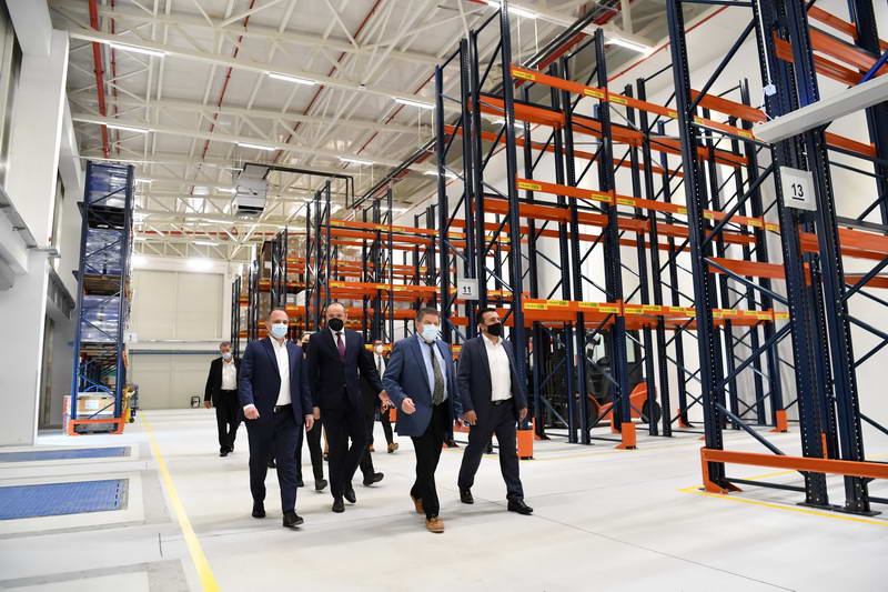 Премиерот Заев: Владата е партнер на инвеститорите, „Гересхајмер“ најавува нова најголема инвестиција од областа на фармацијата